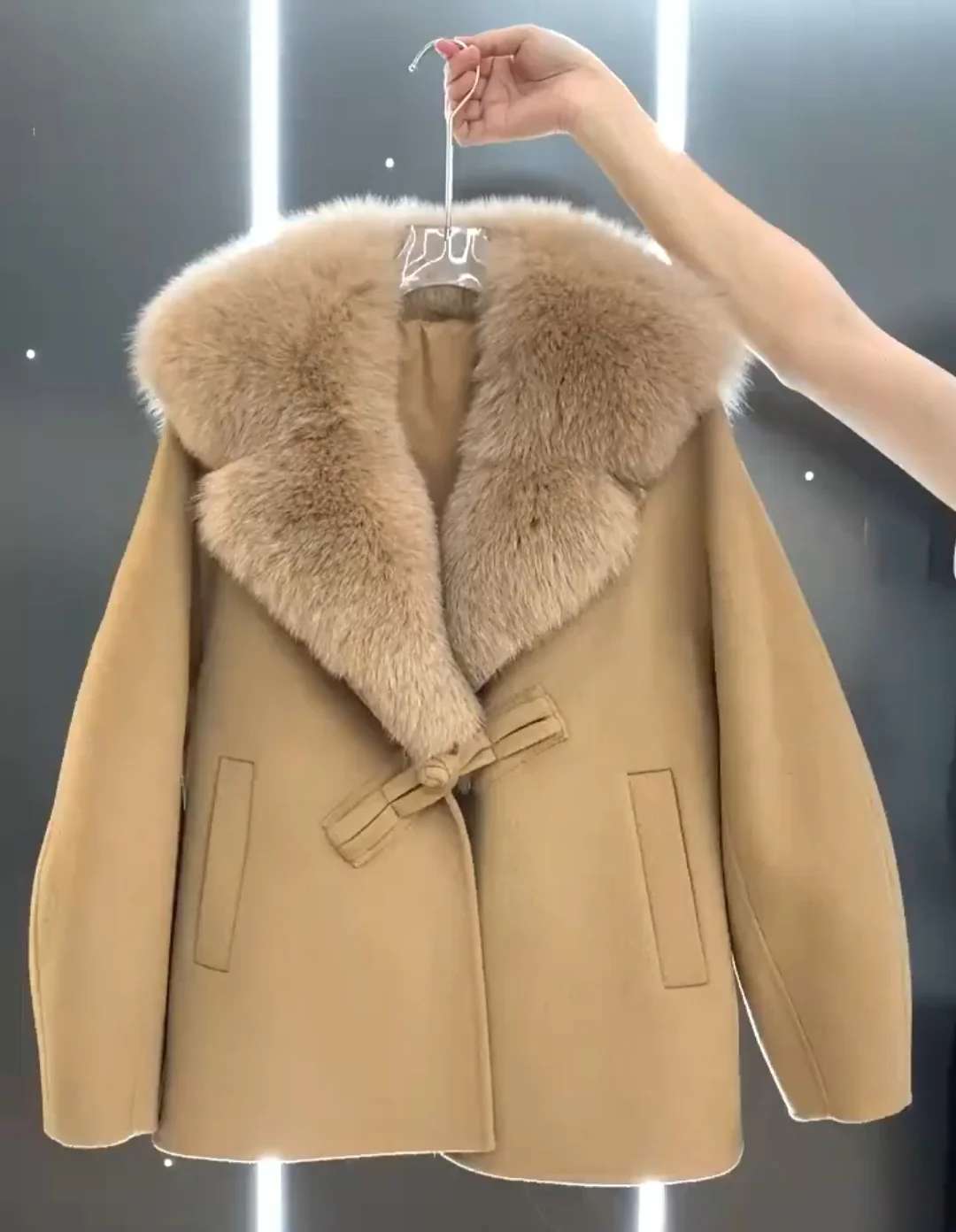 Elegant Faux Fur Collar Winter Coat