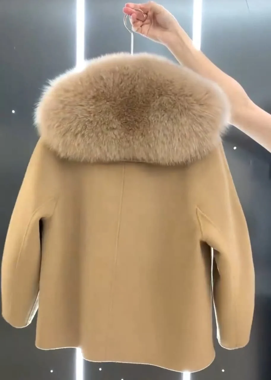 Elegant Faux Fur Collar Winter Coat - Image 2